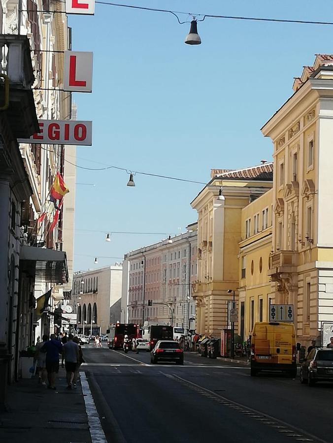 Albergue Signorina In Roma Exterior foto
